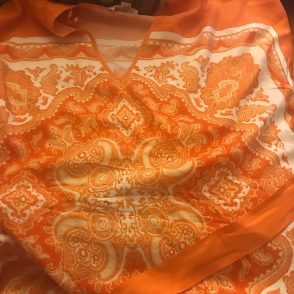 Micheal kors sleeveless poncho